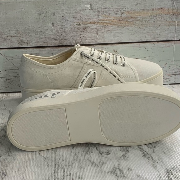 Juicy Couture Women’s White Jc Bouncy Sneaker - Picture 10 of 10